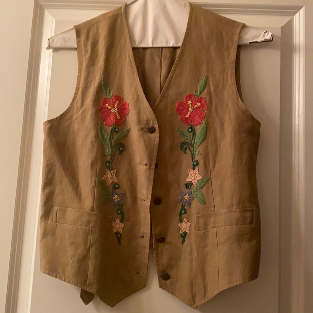 #PoshAffiliate..Women’s Vest, Small Vest